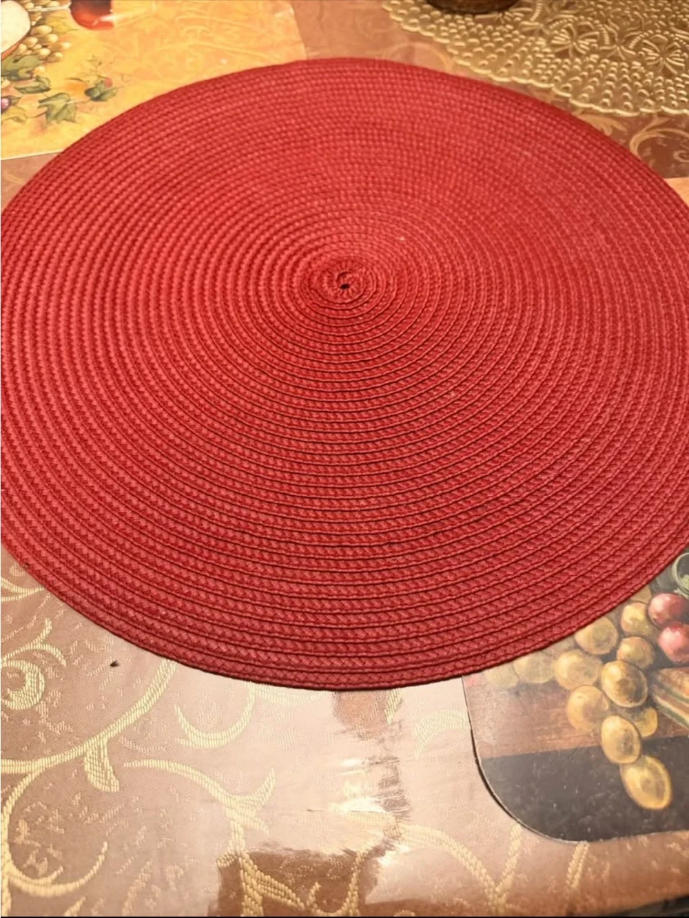 Red Round Woven Placemat Set - Home Dining